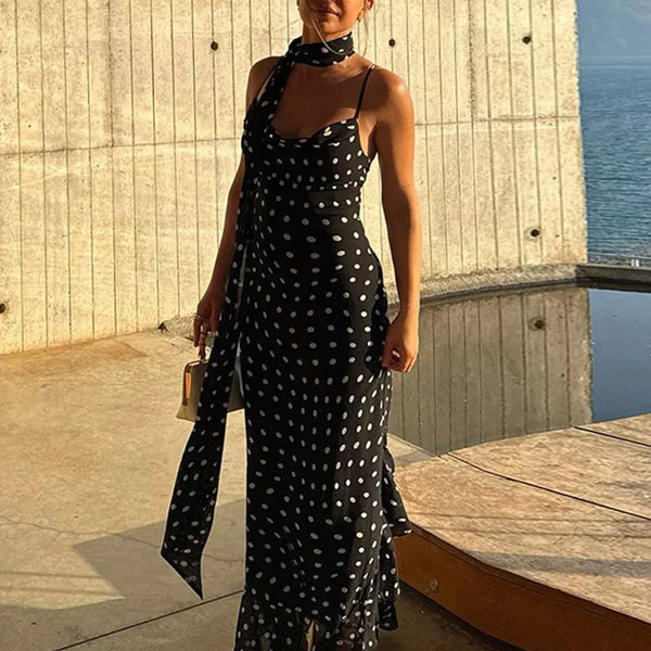Robe de soirée longue noire dos nu