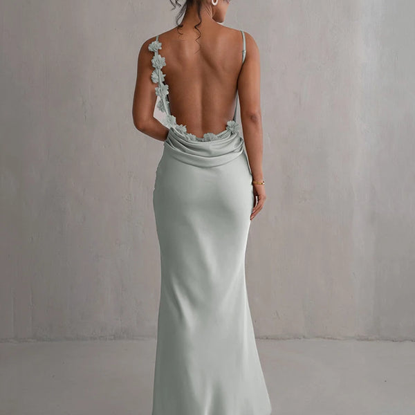 Robe bretelle dos nu satinée