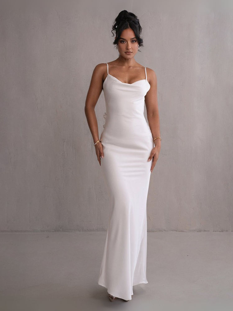 Robe bretelle dos nu satinée longue blanche