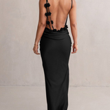 Robe bretelle dos nu satinée longue noir plongeant