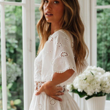 Robe broderie anglaise dos nu trapèze blanche