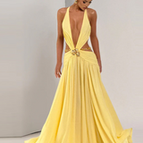 Robe décolleté et dos nu jaune
