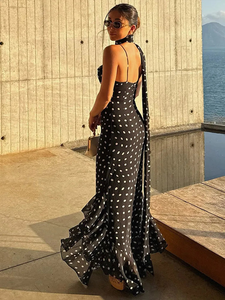 Robe de soirée longue noire dos nu bretelle fine