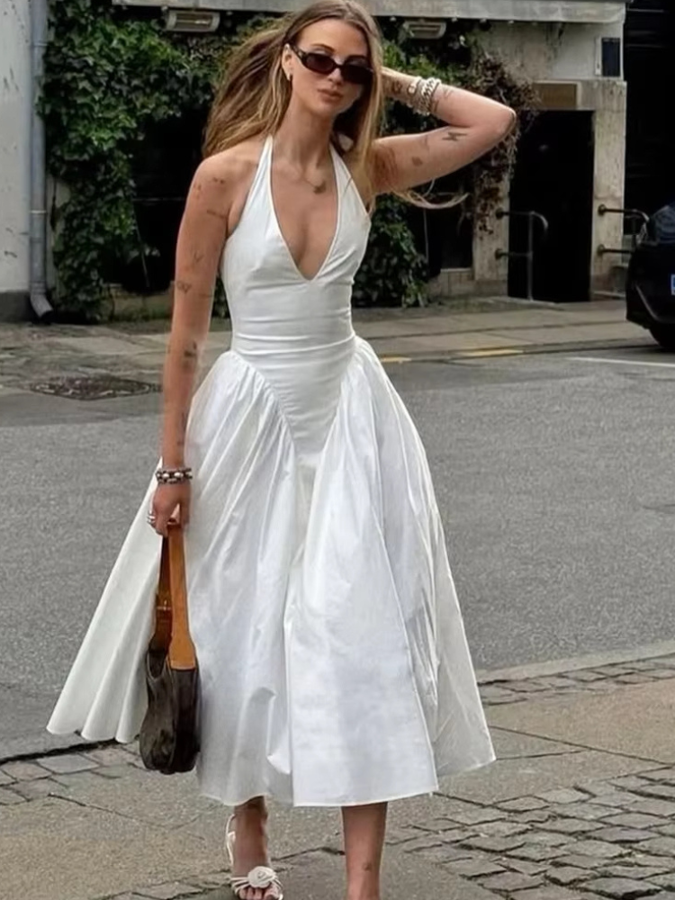 Robe dos nu été