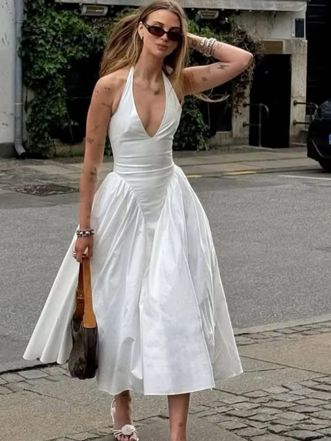 Robe dos nu été