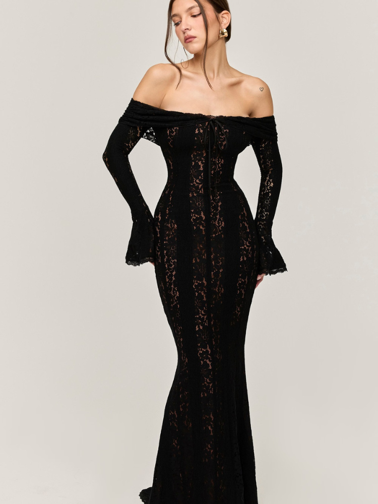 Robe_longue_noire_dentelle_dos_nue 
