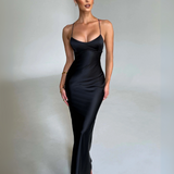 Robe longue satin dos nu noir bretelle fine