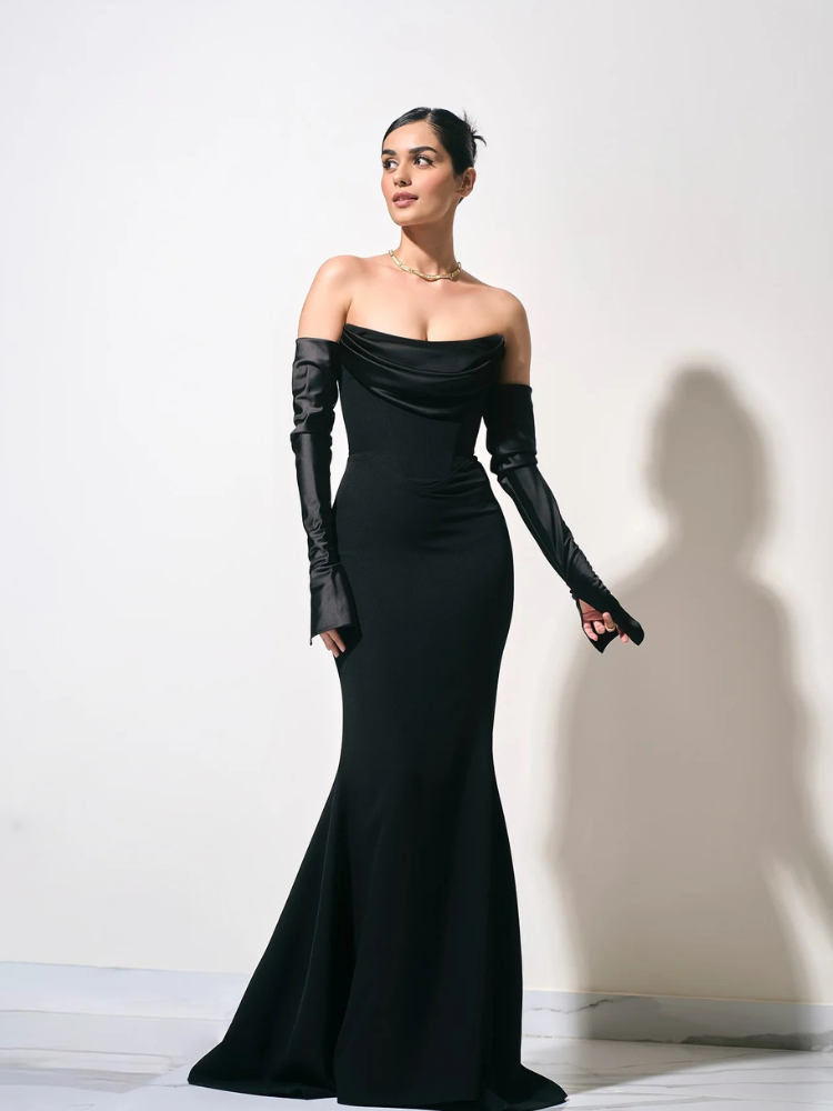 Robe manche longue dos nu noir