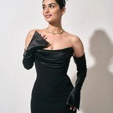 Robe manche longue dos nu noir épaule dénudé