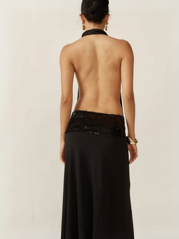 Robe noire longue dos nu plongeant 4