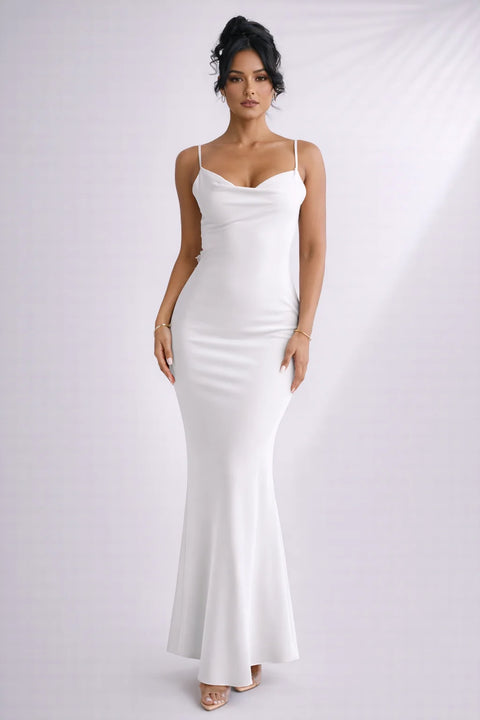 Robe bretelle dos nu satinée