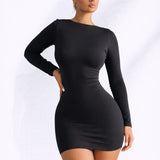 Robe courte moulante dos nu