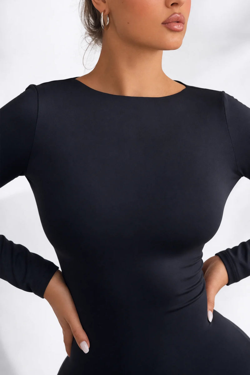 Robe courte moulante dos nu