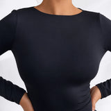 Robe courte moulante dos nu