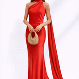 Robe dos nu asymétrique