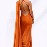 Robe dos nu asymétrique