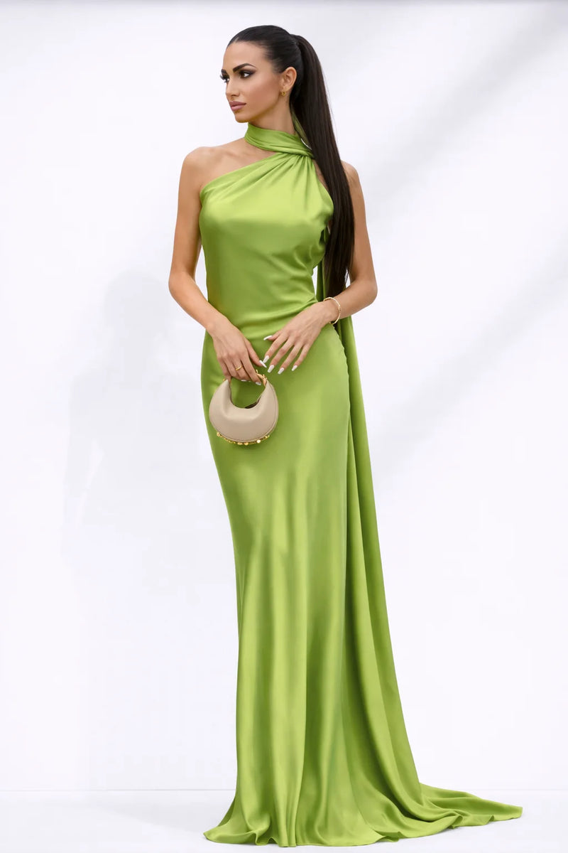 Robe dos nu asymétrique