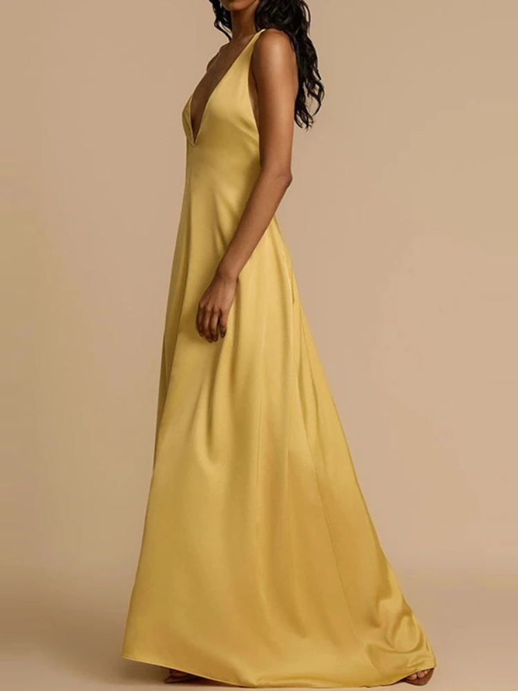 Robe dos nu bretelles croisées