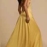 Robe dos nu bretelles croisées