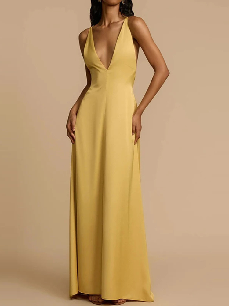 Robe dos nu bretelles croisées