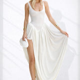 Robe longue dos nu chic